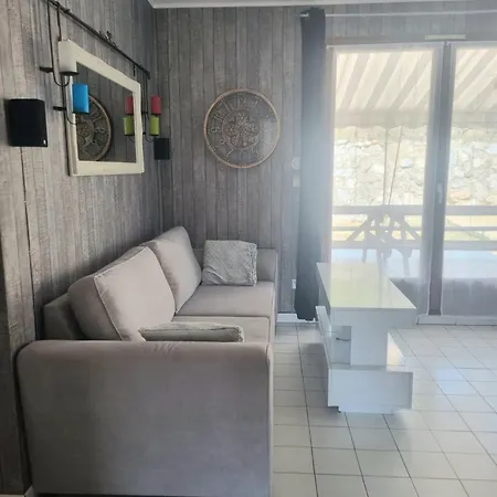 Maison Sur Vue Montagne